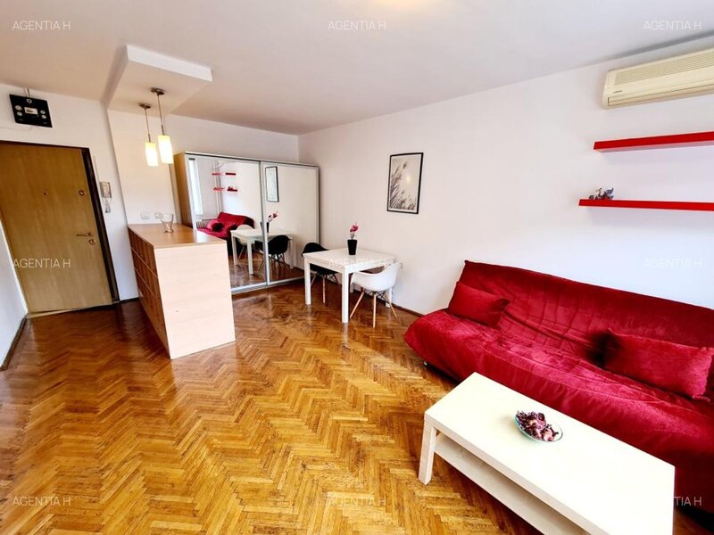 Sala Palatului Calea Victoriei, Ateneu, 2 camere inchiriere etaj 7, mobilat